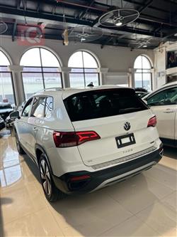 Volkswagen Taos